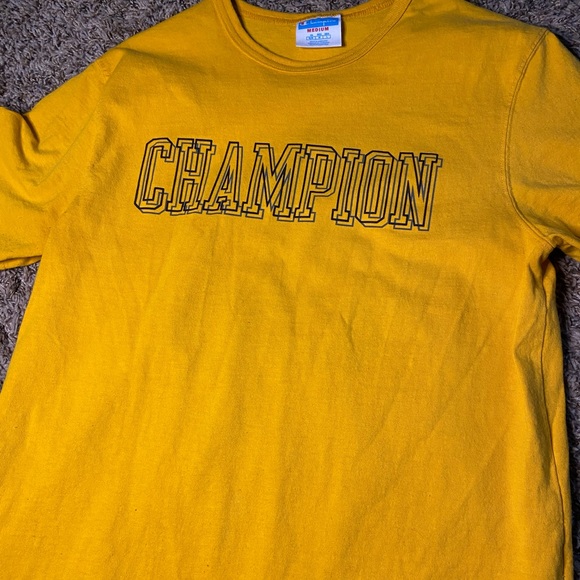Champion Shirt - Picture 3 of 4